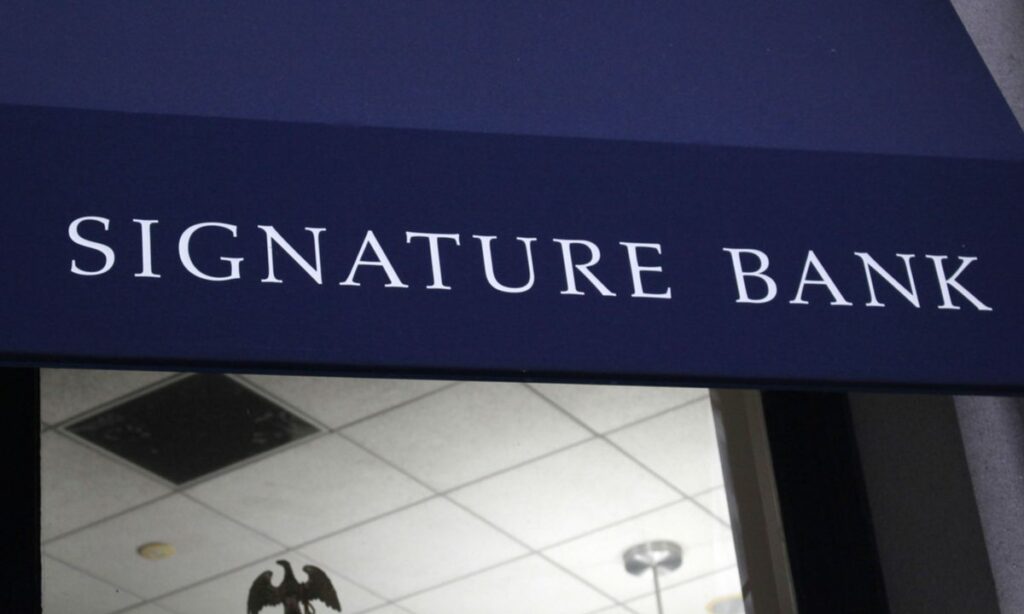 Coinbase's $240 Million Investment In Signature Bank: Lessons Learned